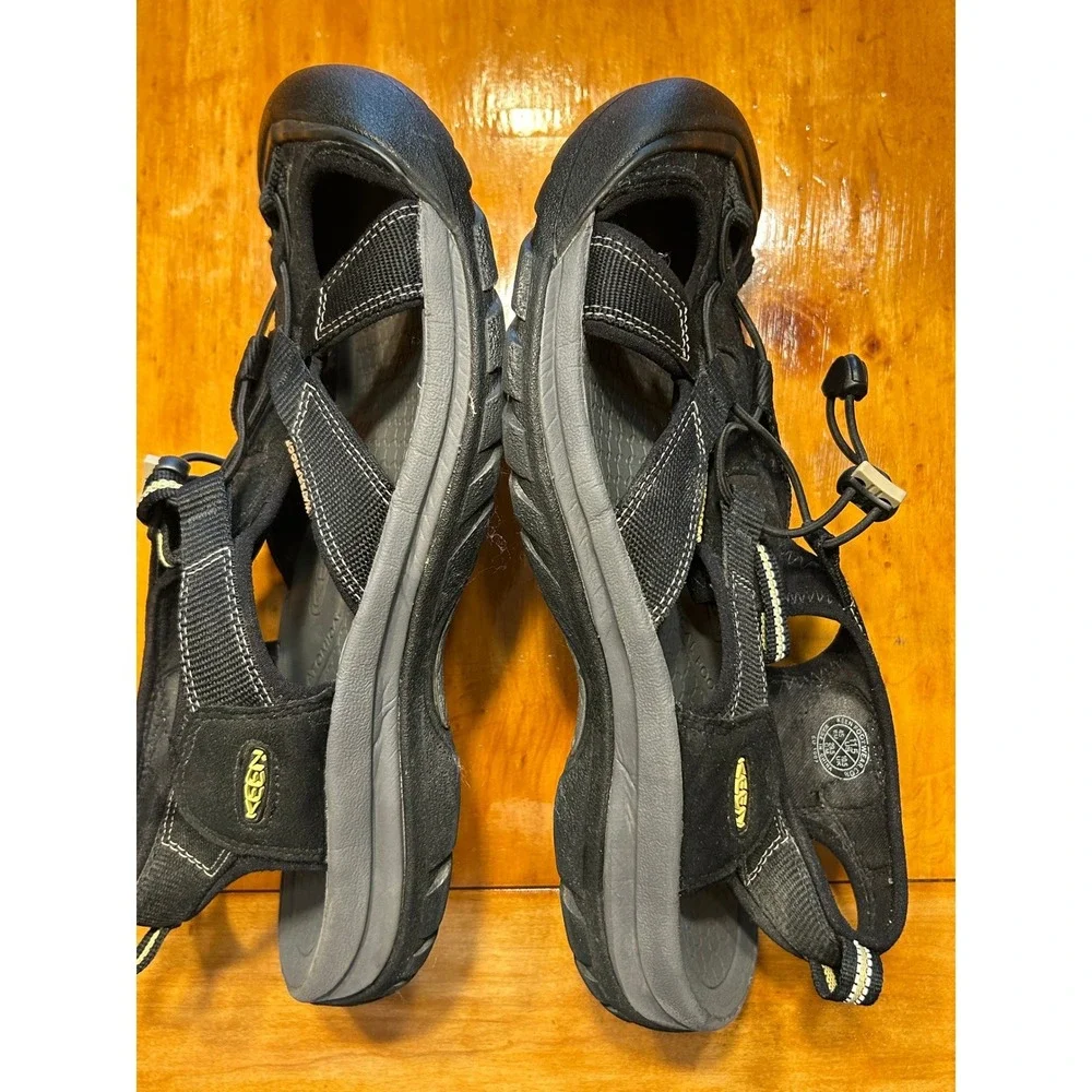Keen Venice H2 Hiking Sandals Gorpcore Water Shoes Granola Girl Outdoor Trail